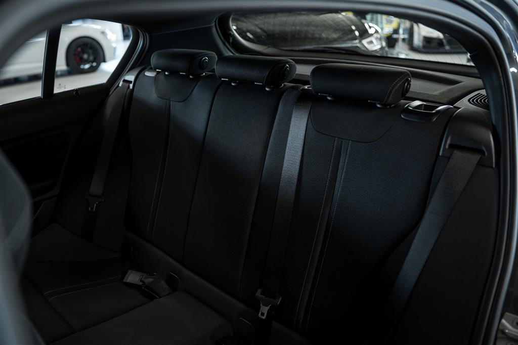BMW 118i 1,5 M-Sport Steptronic 136HK 5d 8g Aut. – Miniature 27