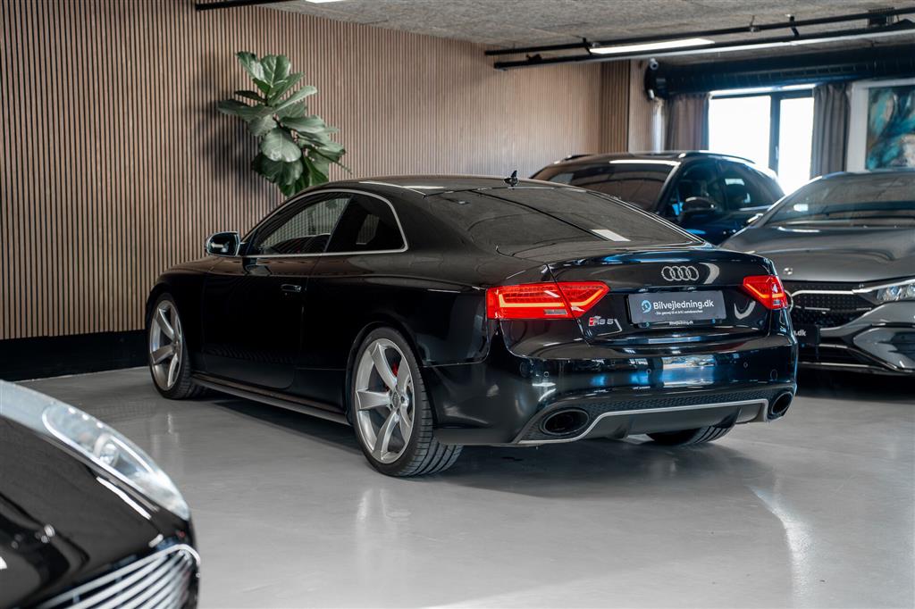 Audi RS 5 4,2 TFSI Quattro S Tron 450HK 2d 6g Aut. – Miniature 7