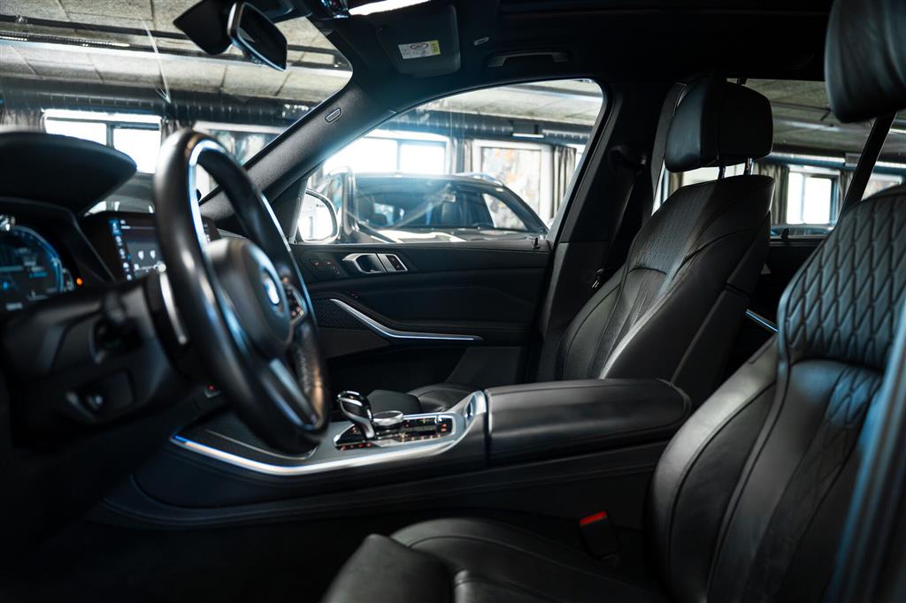 BMW X5 45e 3,0 Plugin-hybrid M-Sport Plus XDrive Steptronic 399HK 5d 8g Aut. – Miniature 11